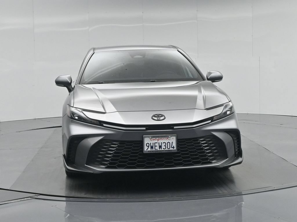 Used 2025 Toyota Camry SE FWD image 28