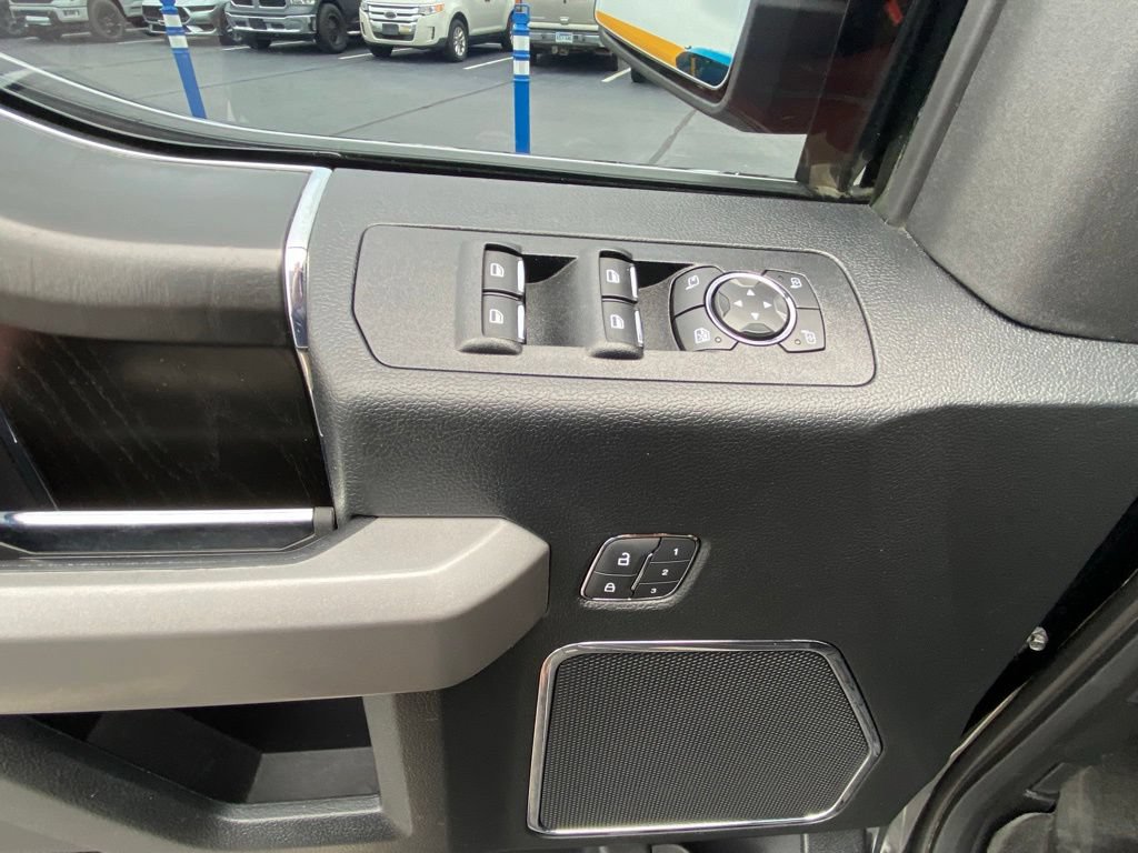Certified 2018 Ford F150 Platinum w/ Equipment Group 701A Luxury AWD/4WD image 11