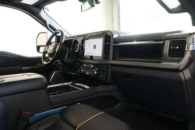 Certified 2024 Ford F250 Platinum AWD/4WD image 24