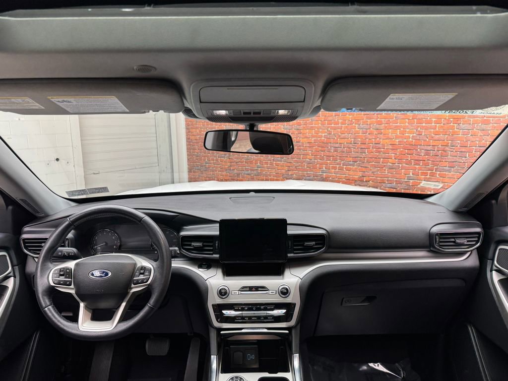 Certified 2023 Ford Explorer XLT w/ Equipment Group 202A image 16