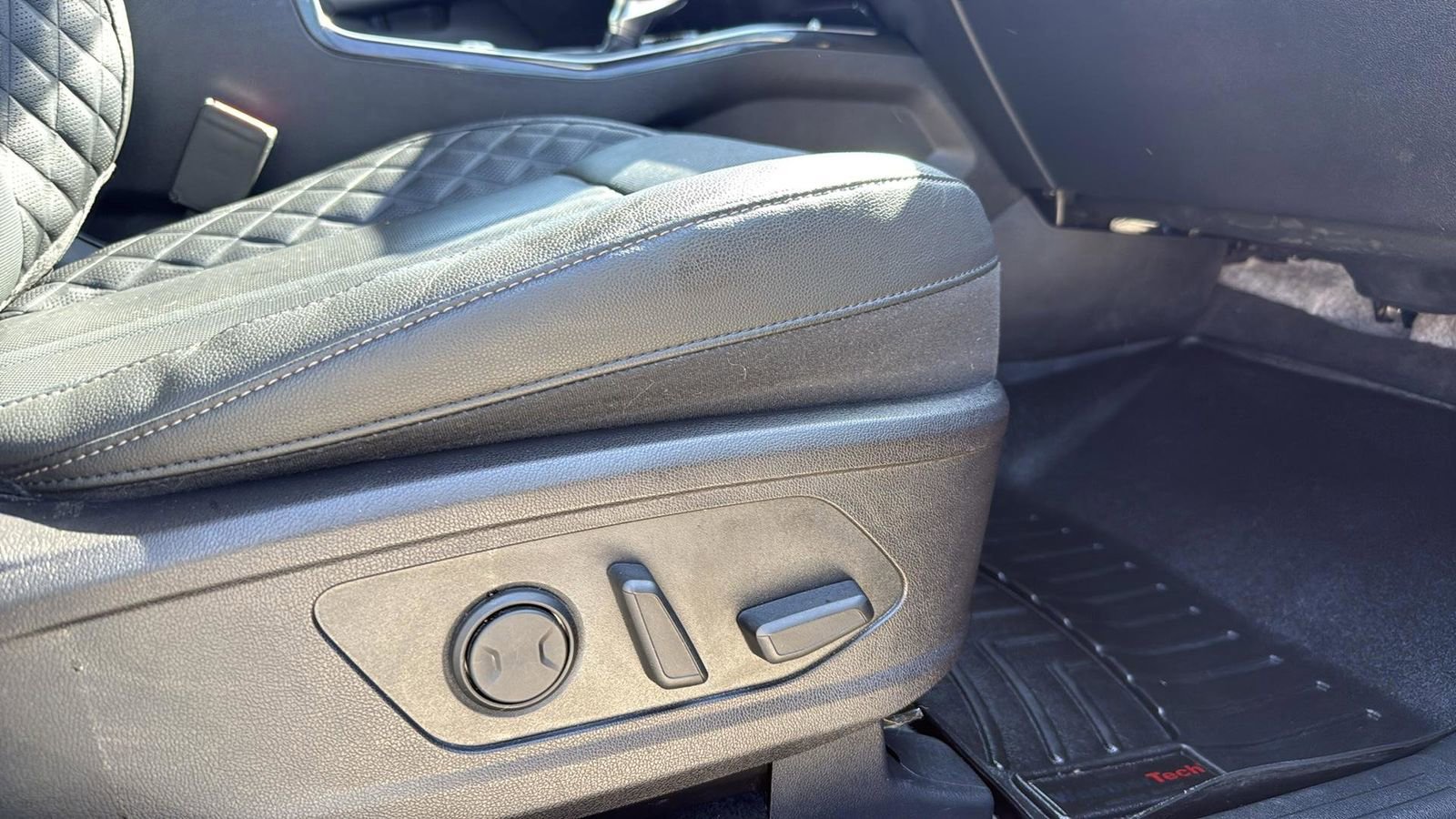 Used 2022 Kia Sorento SX FWD image 22