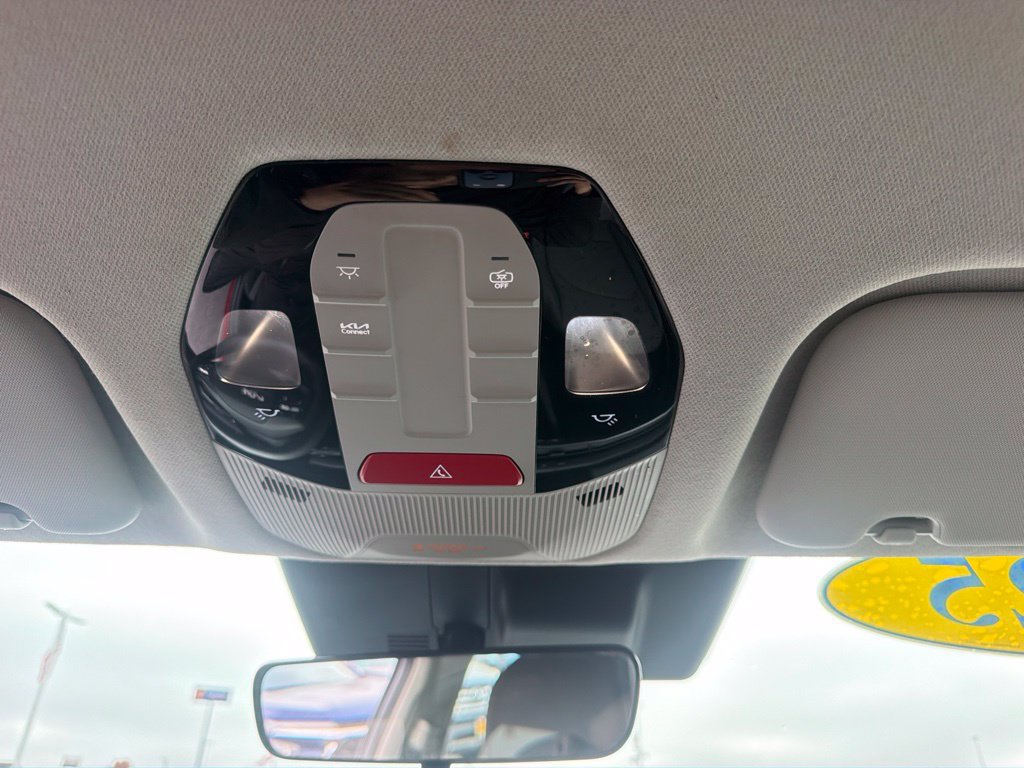 Used 2025 Kia K4 FWD image 38
