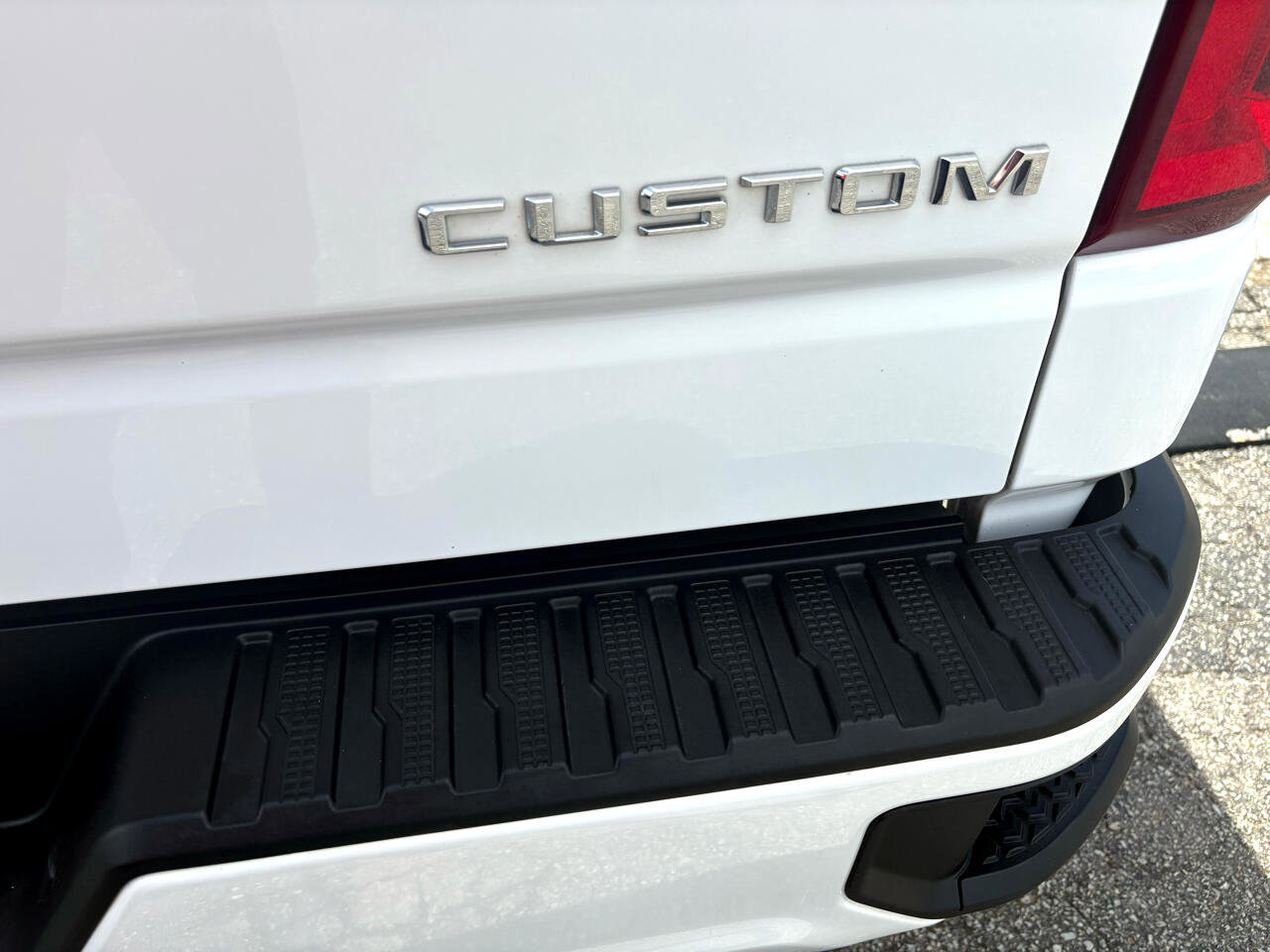 Used 2020 Chevrolet Silverado 1500 Custom w/ Custom Value Package image 20