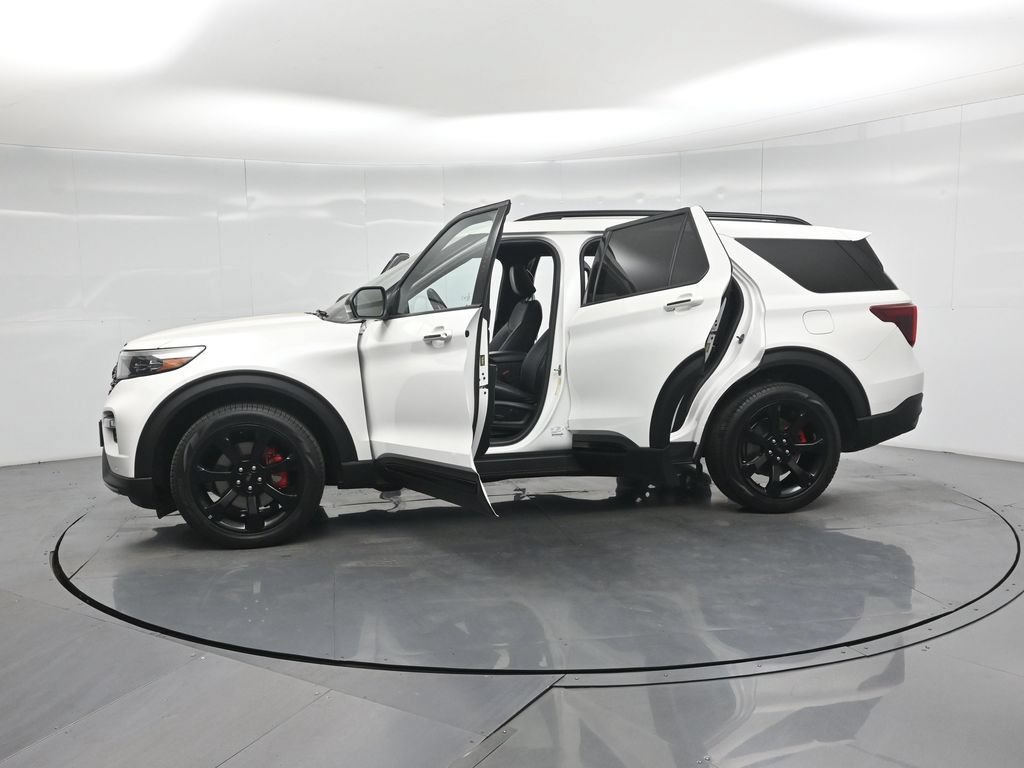 Certified 2023 Ford Explorer ST w/ Equipment Group 401A AWD/4WD image 35