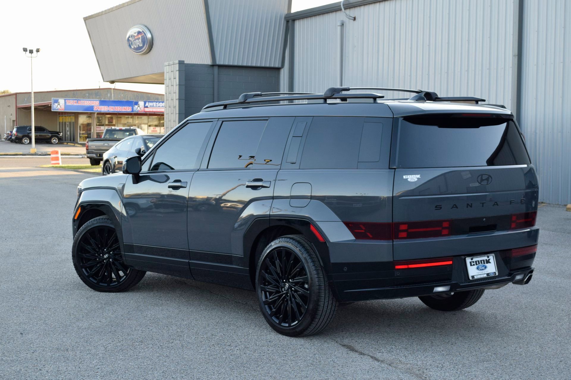 Used 2025 Hyundai Santa Fe Calligraphy image 8