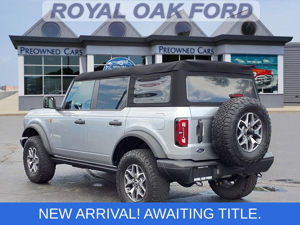 Certified 2023 Ford Bronco Badlands AWD/4WD image 2
