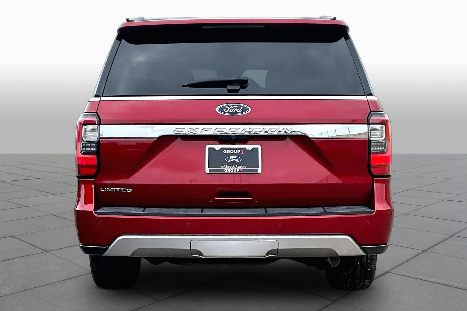 Certified 2018 Ford Expedition Limited w/ Equipment Group 301A RWD image 5