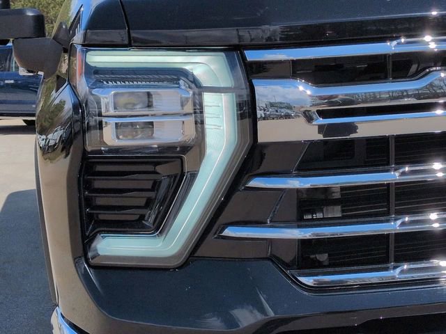 Used 2024 Chevrolet Silverado 2500 LTZ w/ LTZ Convenience Package image 11