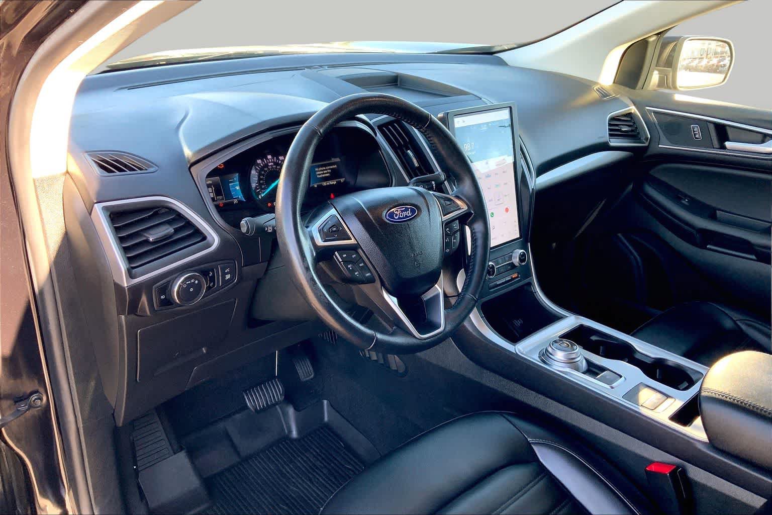 Certified 2023 Ford Edge SEL w/ Convenience Package AWD/4WD image 15