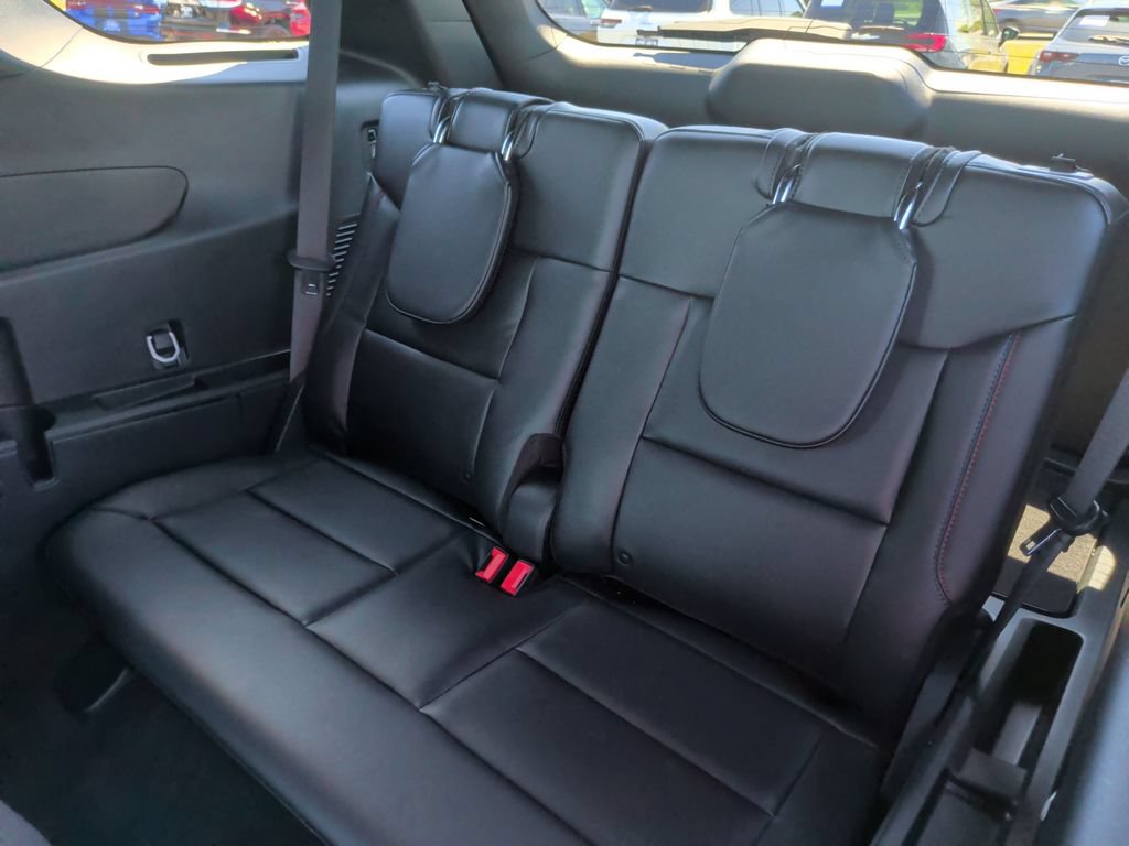 Certified 2023 Ford Explorer ST w/ Equipment Group 401A AWD/4WD image 18