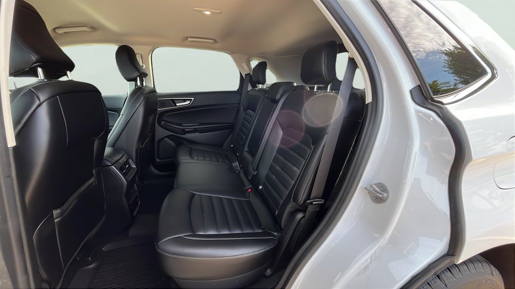 Certified 2023 Ford Edge SEL w/ Convenience Package AWD/4WD image 16