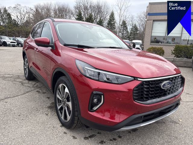 Certified 2023 Ford Escape Platinum w/ Premium Technology Package image 1