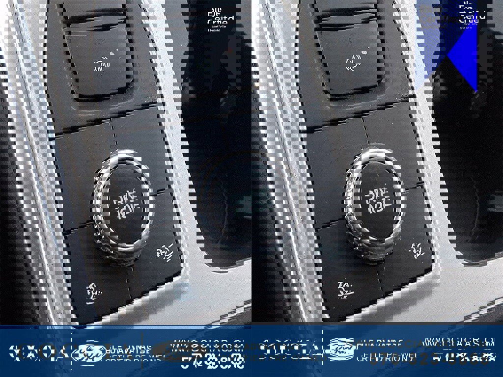 Certified 2022 Ford Explorer XLT w/ Equipment Group 202A image 25