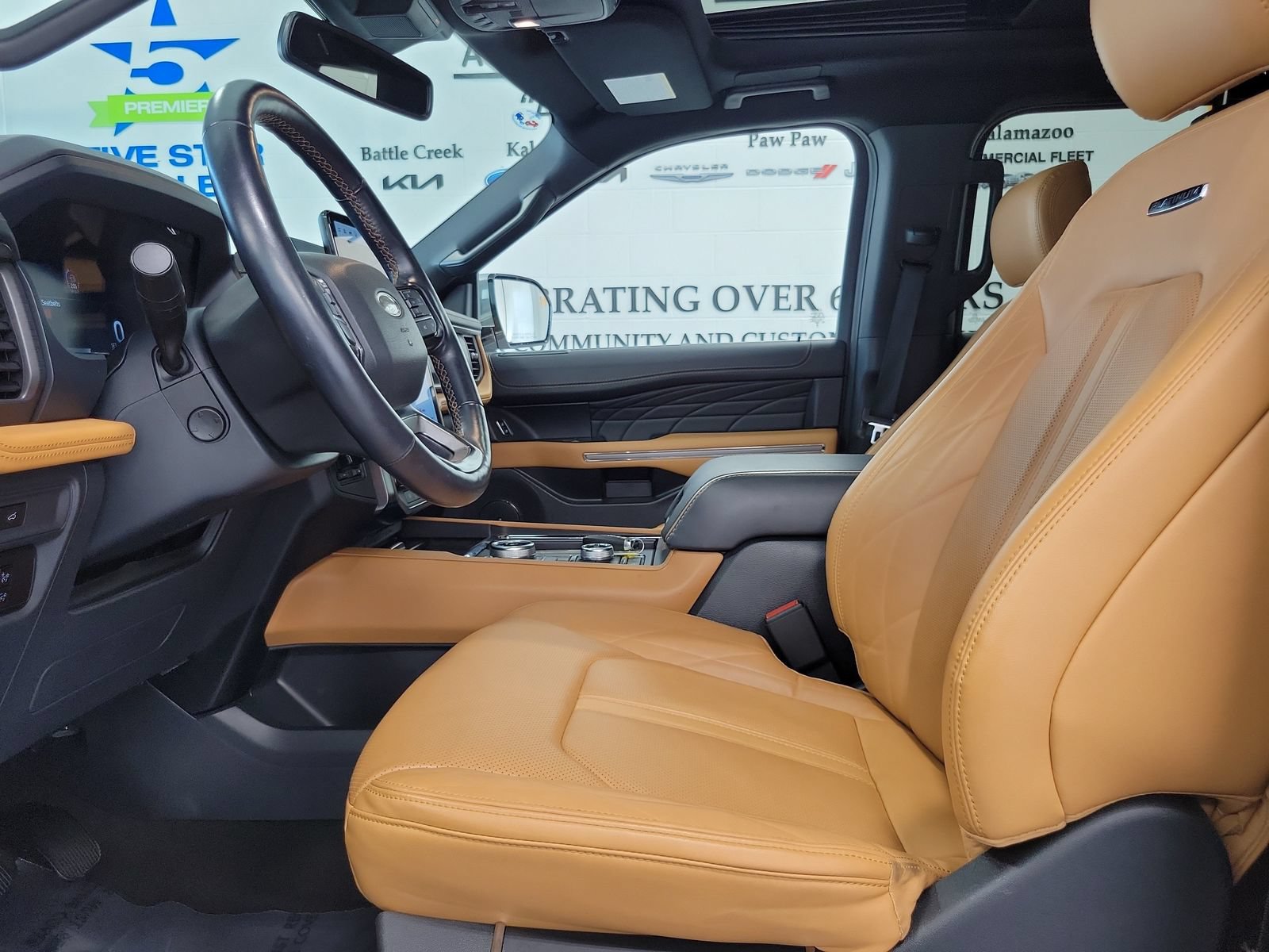 Certified 2023 Ford Expedition Max Platinum AWD/4WD image 8