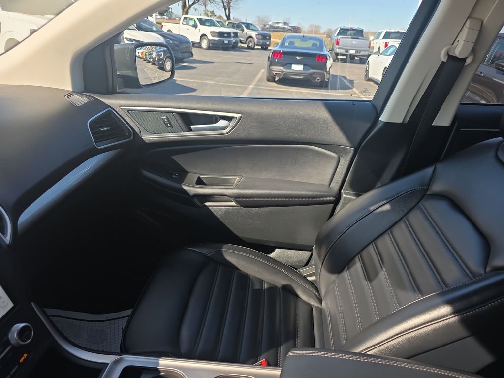 Certified 2024 Ford Edge SEL w/ Convenience Package image 33