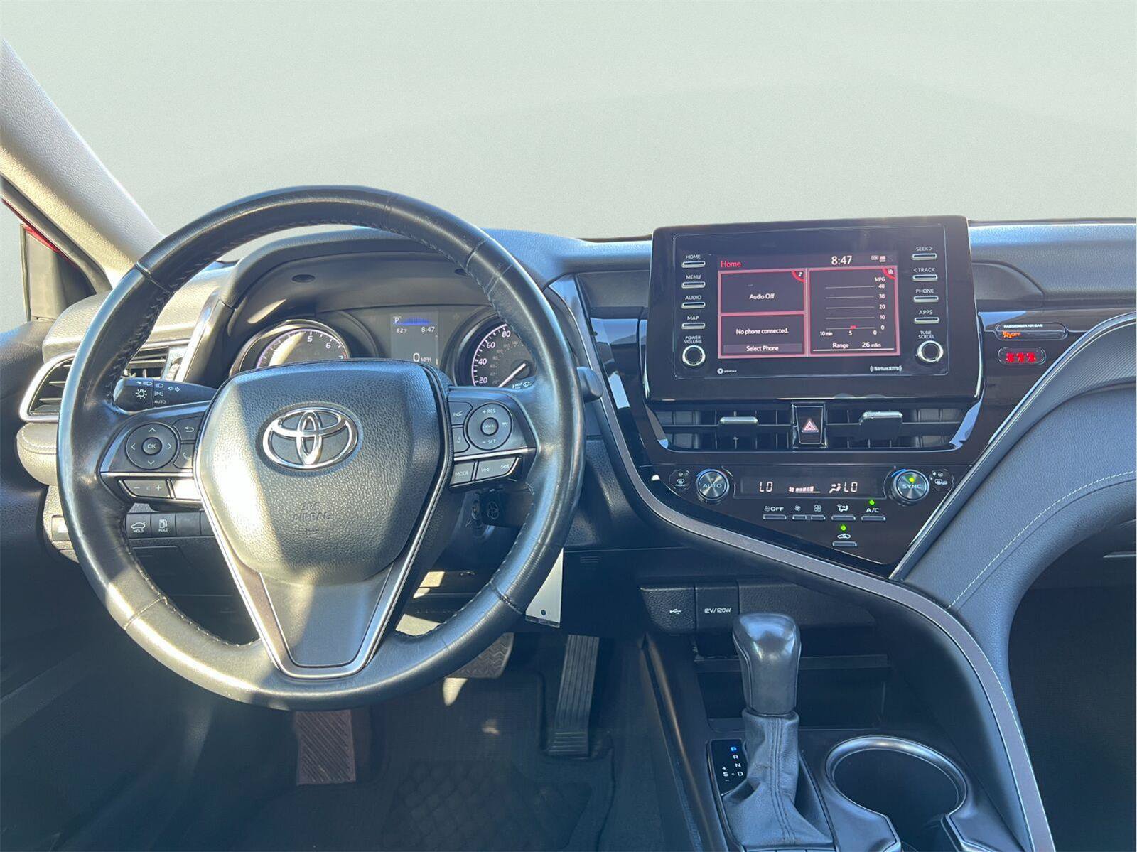 Used 2024 Toyota Camry SE FWD image 27