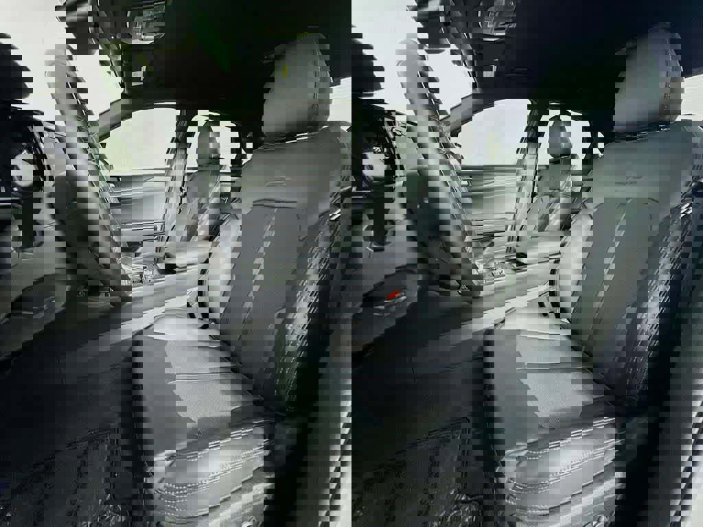 Used 2024 Kia K5 GT-Line w/ GT-Line Premium Package image 15