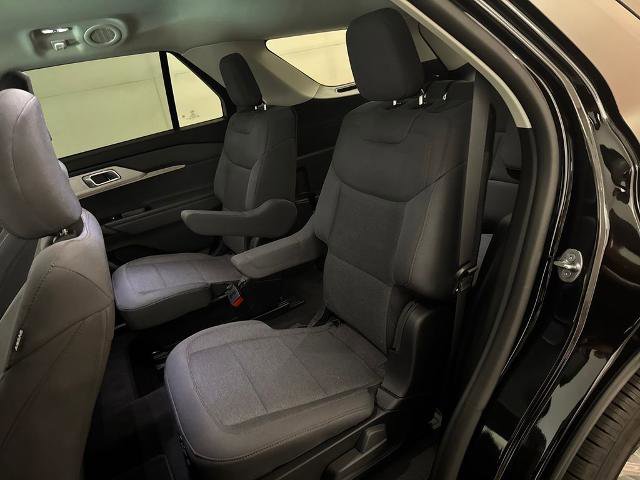 Certified 2026 Ford Explorer Active RWD image 31