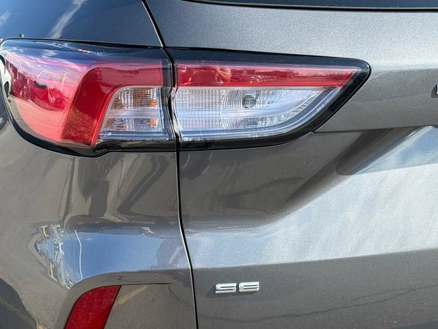 Certified 2022 Ford Escape SE w/ Convenience Package image 28