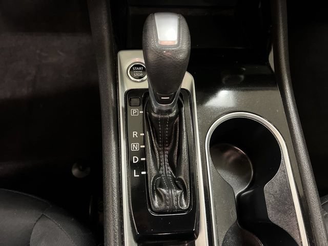 Used 2024 Nissan Altima 2.5 SV FWD image 13
