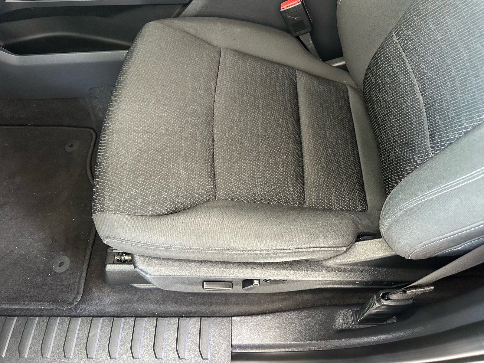 Certified 2023 Ford F150 XLT w/ Equipment Group 302A High image 22