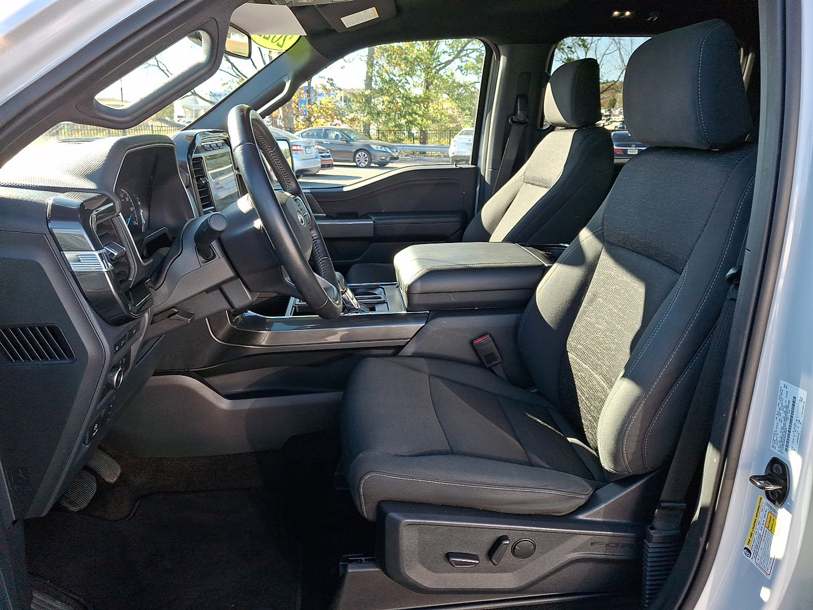 Certified 2022 Ford F150 XLT w/ Equipment Group 302A High image 13