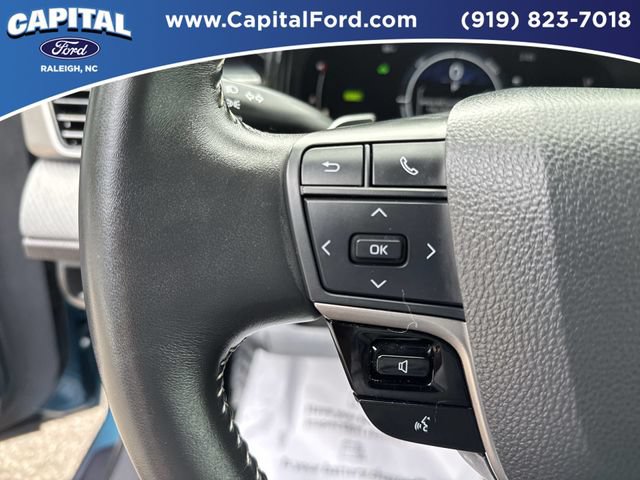 Used 2025 Toyota Camry SE FWD image 22