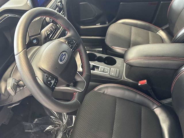 Certified 2025 Ford Escape ST-Line image 18