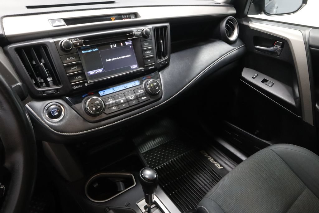 Used 2018 Toyota RAV4 XLE w/ Plus Extra Value Package FWD image 31