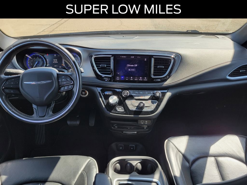 Used 2020 Chrysler Pacifica Limited w/ Advanced Safetytec Group image 8