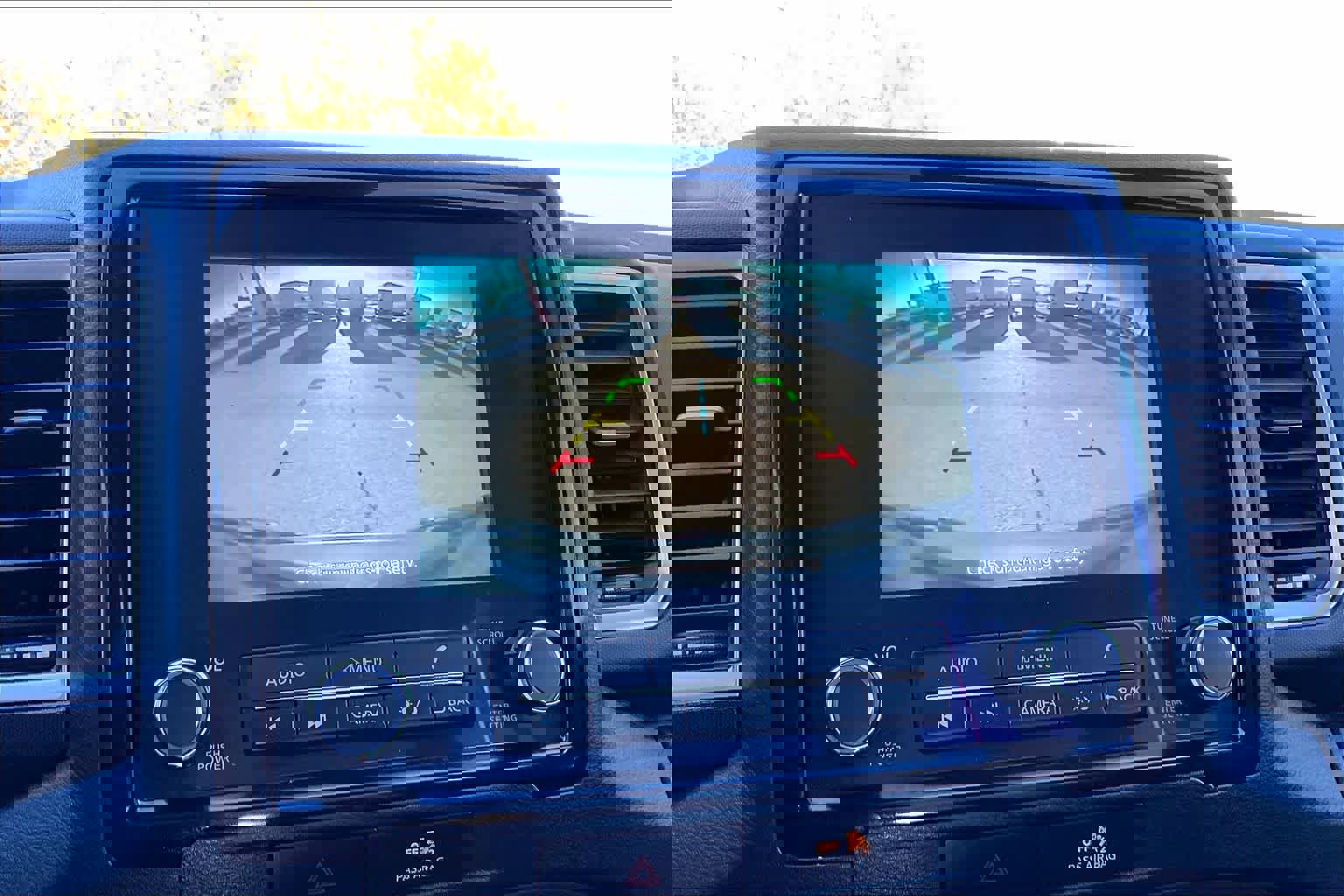 Used 2022 Nissan Frontier SV w/ Technology Package image 27