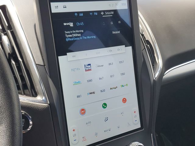Certified 2024 Ford Edge Titanium AWD/4WD image 18