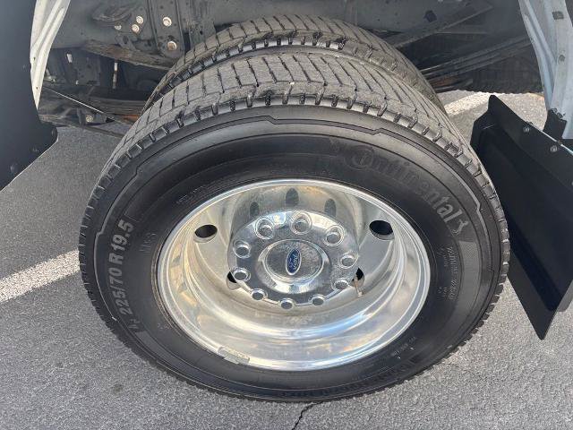 Certified 2022 Ford F450 Limited w/ FX4 Off-Road Package AWD/4WD image 12