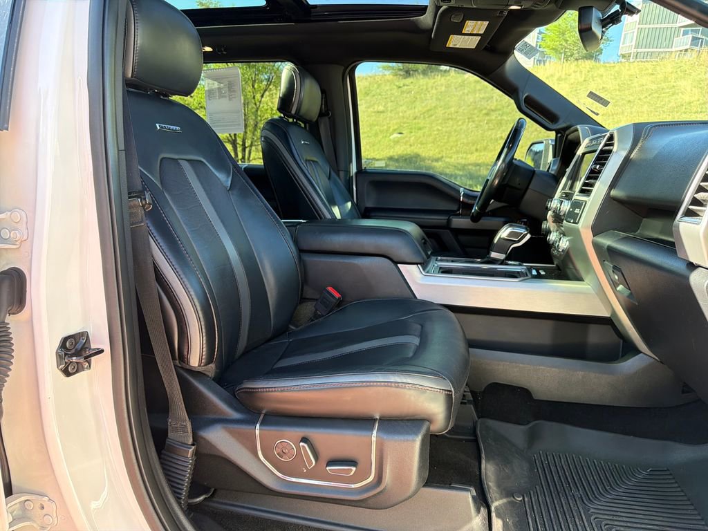 Certified 2018 Ford F150 Platinum w/ Technology Package AWD/4WD image 34