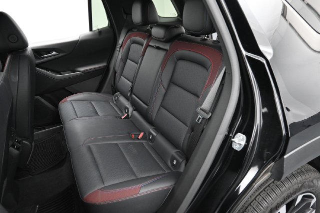 Used 2025 Chevrolet Equinox RS w/ Safety and Technology Package AWD/4WD image 29