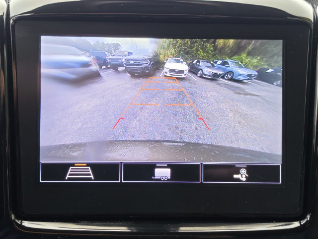 Used 2020 Chevrolet Traverse LT w/ LPO, Floor Liner Package FWD image 34