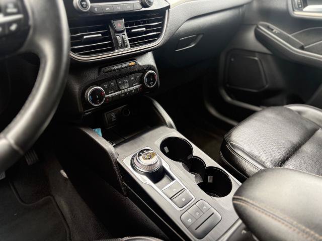 Certified 2022 Ford Escape SEL AWD/4WD image 26