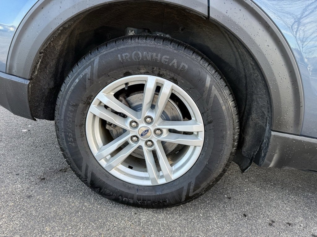 Certified 2020 Ford Explorer XLT w/ Equipment Group 202A image 35