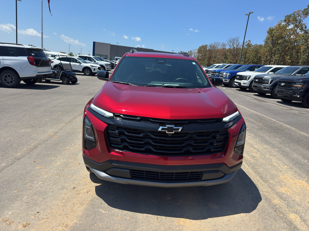 Used 2026 Chevrolet Equinox LT w/ Midnight Edition FWD image 2