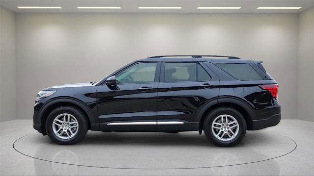 Certified 2025 Ford Explorer Active w/ Active Comfort Package image 4