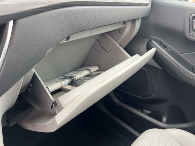 Certified 2023 Ford Escape Platinum w/ Class II Trailer Tow Package image 19