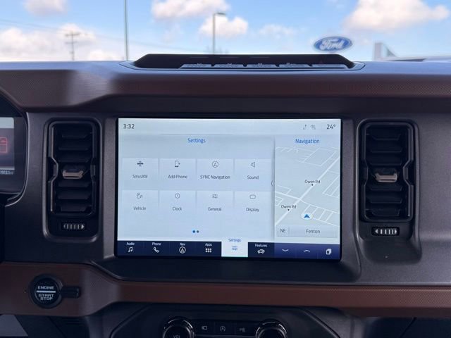 Certified 2024 Ford Bronco Outer Banks w/ Sasquatch Package image 38
