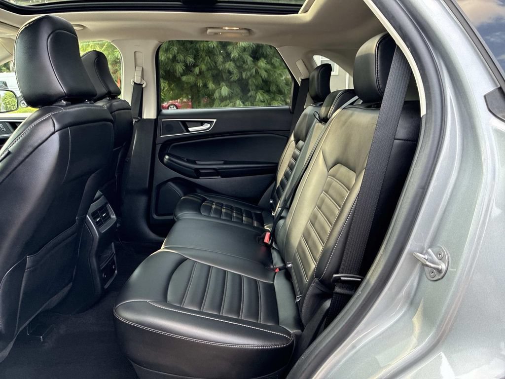 Certified 2022 Ford Edge SEL w/ Convenience Package AWD/4WD image 17