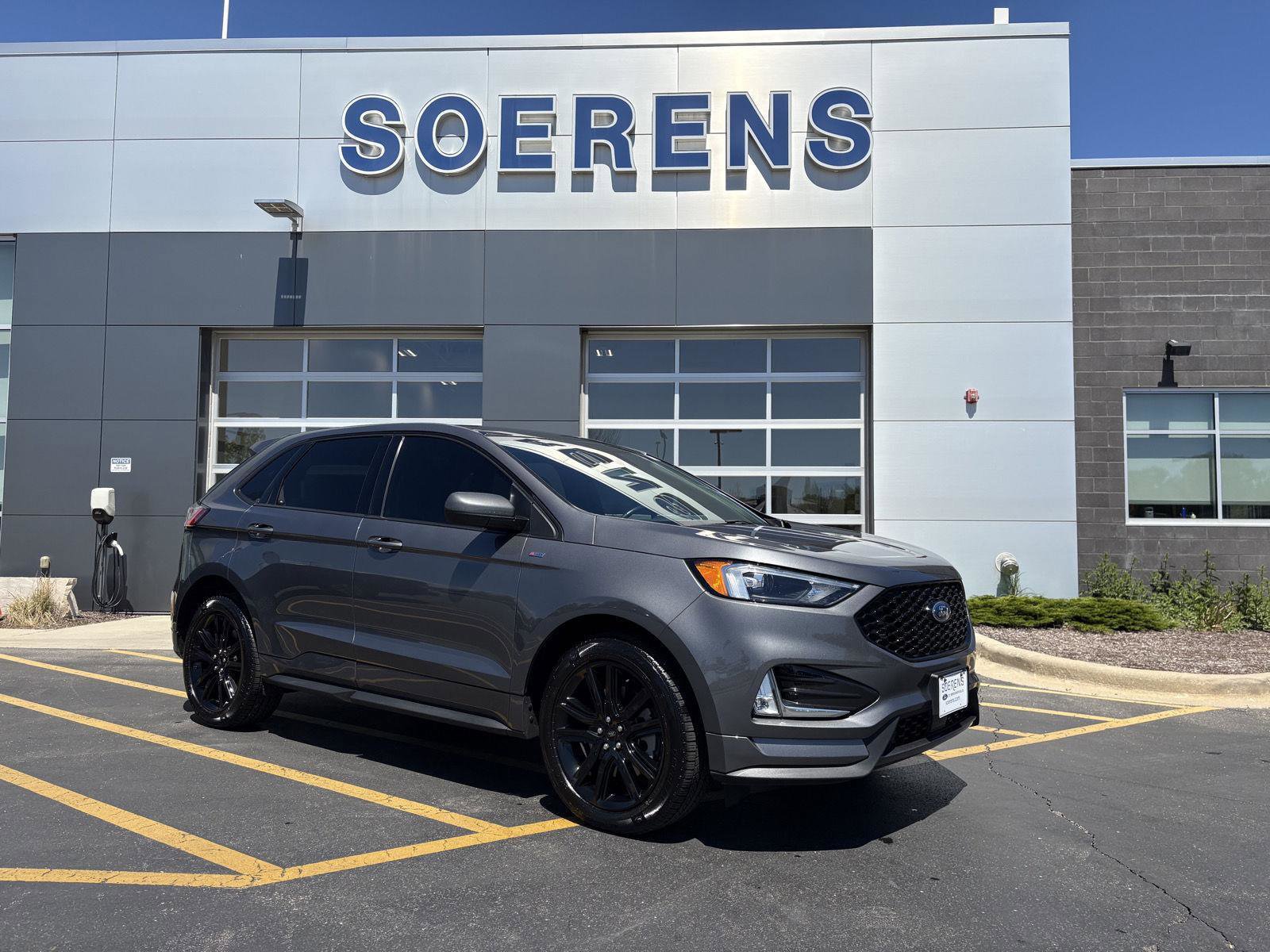 Certified 2024 Ford Edge ST-Line w/ Class II Trailer Tow Package