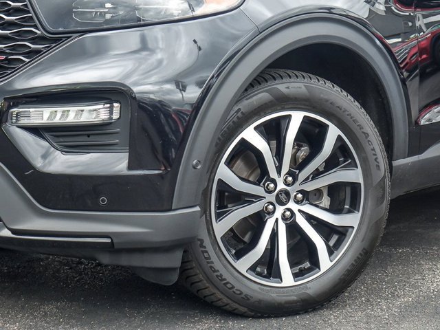 Certified 2020 Ford Explorer ST AWD/4WD image 4