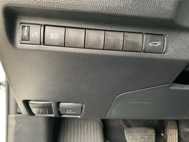 Used 2024 Toyota RAV4 XLE w/ Convenience Package image 17