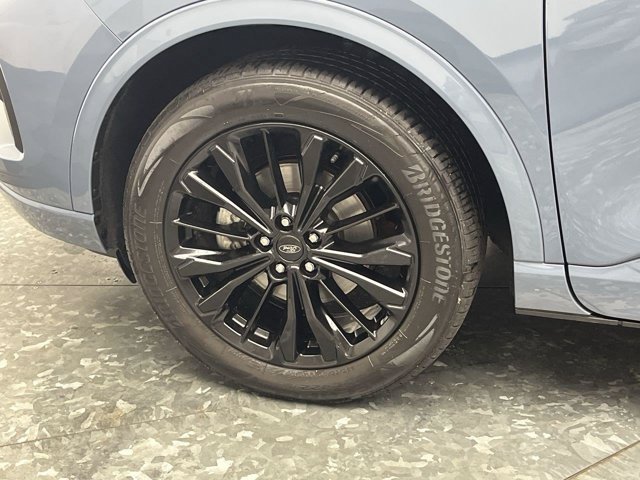 Certified 2025 Ford Escape ST-Line Elite w/ Premium Technology Package AWD/4WD image 35