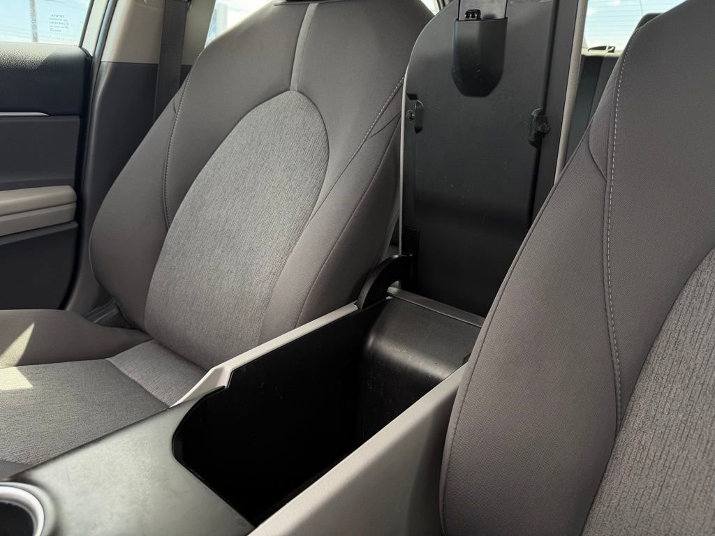 Used 2023 Toyota Camry LE image 21