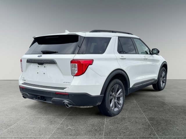 Certified 2023 Ford Explorer XLT w/ Equipment Group 202A image 6