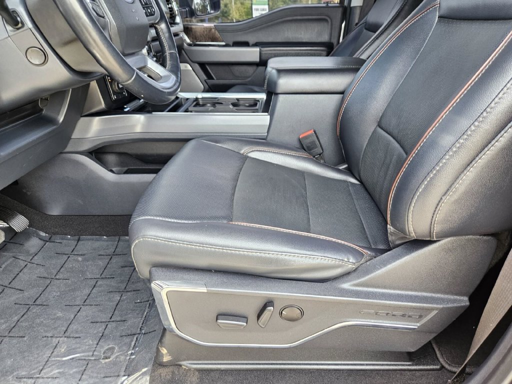Certified 2024 Ford F250 Lariat w/ Lariat Ultimate Package AWD/4WD image 17